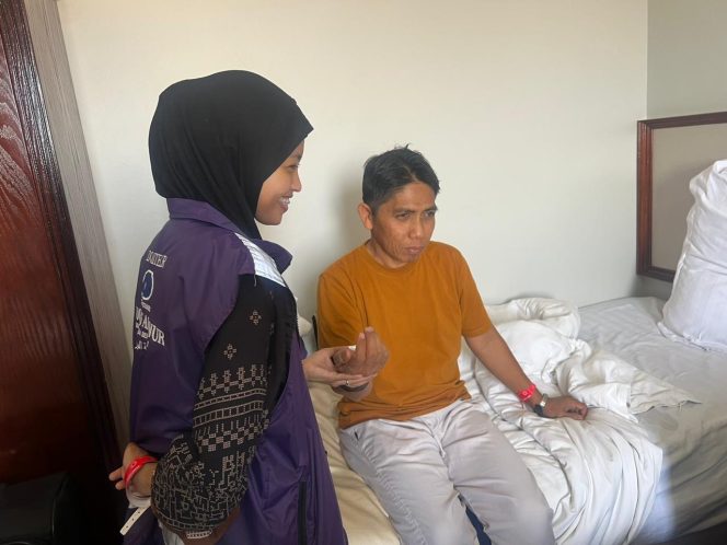 
 Tenaga Medis yang Ramah Menjadi Obat Mujarab bagi Jamaah Haji Khusus PT Annur Maarif