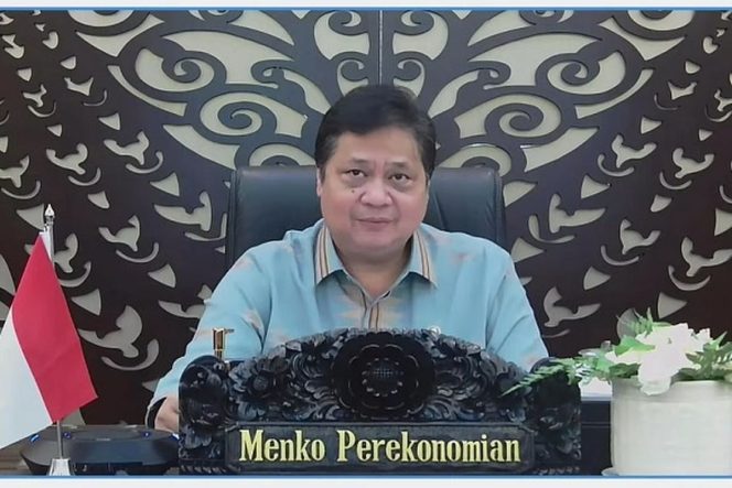 
 Airlangga Pastikan Menkeu Purbaya Sehat, Bantah Isu Dirawat di RS
