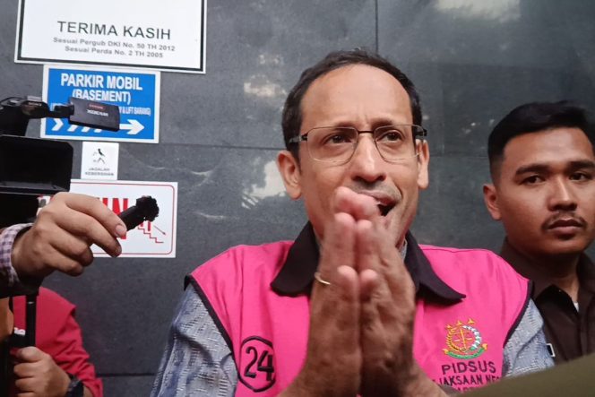 
 Nadiem Makarim Minta Alih Status Tahanan karena Sakit, Hakim Pertimbangkan