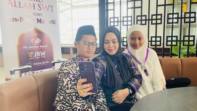 
 “Semoga Orang Tua Menyusul,” Haru Jamaah Haji Termuda Annur Maarif Asal Sidrap
