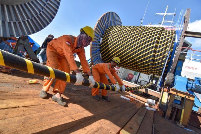 
 Pembangunan Kabel Listrik Bawah Laut ke Pulau Dudepo Capai 65,68 Persen, Dorong Pemerataan Listrik di Gorontalo Utara