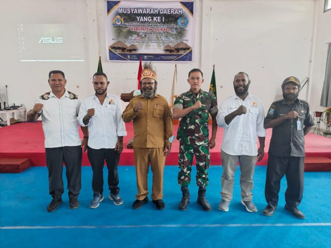 
 Babak Baru Ekonomi Tolikara Dimulai, Bupati Willem Wandik Resmi Buka Muskab I KADIN dan Dorong Investasi hingga UMKM Go Internasional