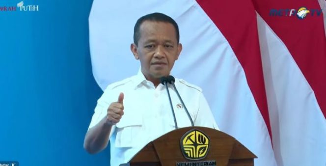 
 Bahlil Jamin Biodiesel B50 Aman untuk Mobil Asia dan Eropa, Hasil Uji Tunjukkan Performa Lebih Baik