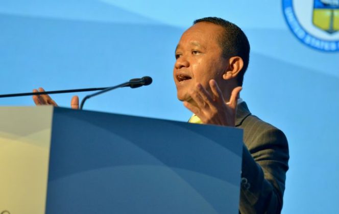 
 Bahlil Prioritaskan Warga Lokal dalam Proyek LNG Abadi Masela, Dorong Ganti Untung untuk Masyarakat