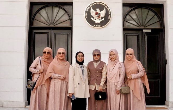 
 Diterima KBRI Kairo, Lina Sukijo Dorong Kolaborasi Fashion Syariah dengan Universitas Al-Azhar,Dr Bunyamin:Membanggakan’