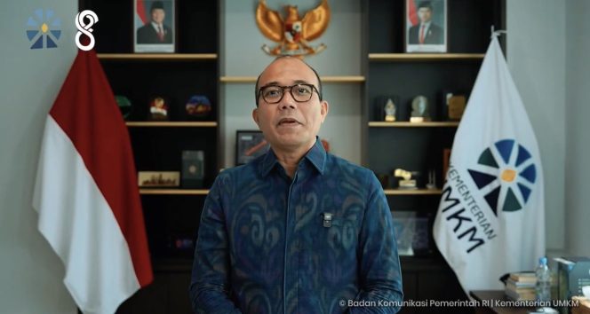 
 Kementerian UMKM Tegaskan KUR 100 Juta Tampa Jaminan, Masyarakat diminta Laporkan Pelanggan